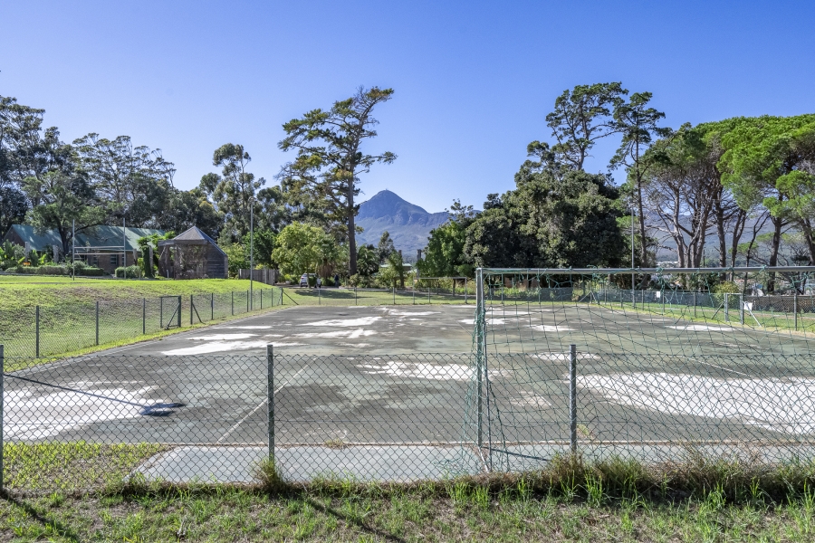 18 Bedroom Property for Sale in Stellenbosch Farms Western Cape